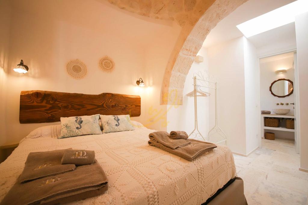 TD Trulli Perla Bianca Trulli w Pool Vineyards - 4