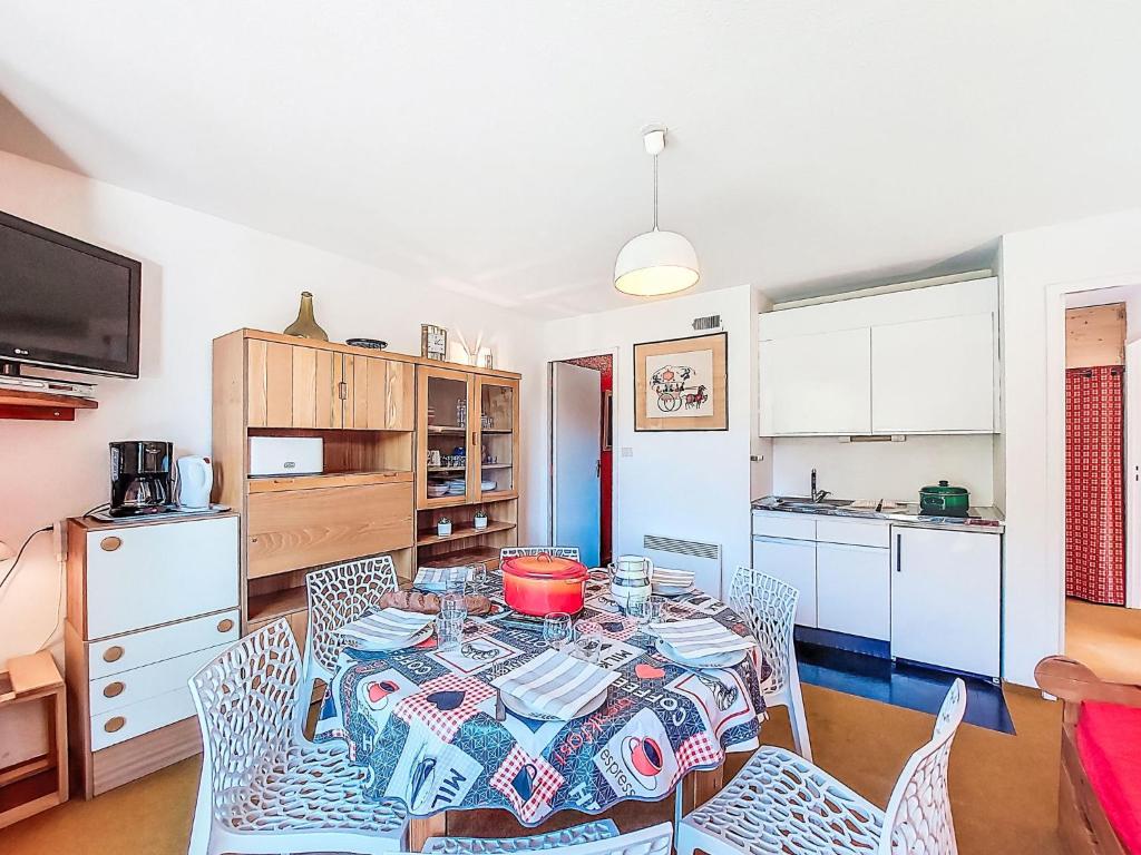 Apartment Vostok Zodiaque-70 by Interhome - 2