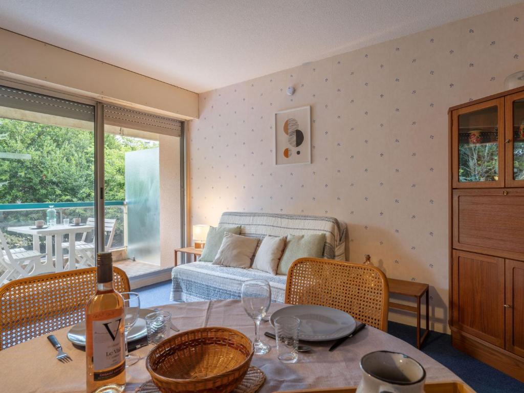 Studio Eugénie-4 by Interhome - 3