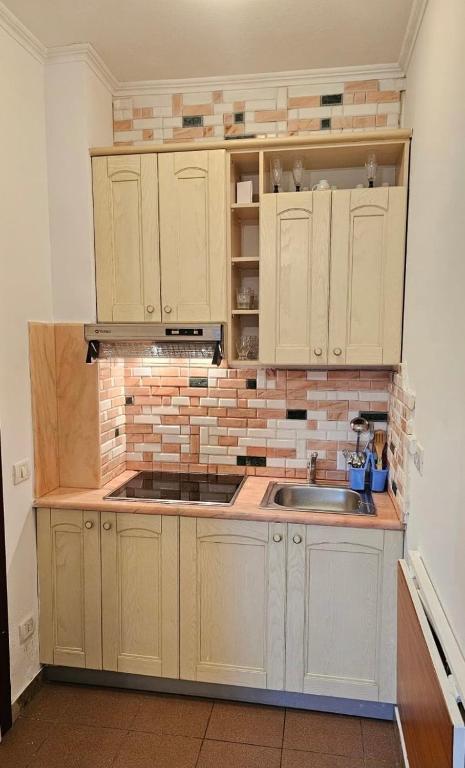 Adriatic Breeze1BR - Potka Apartments, Durrës