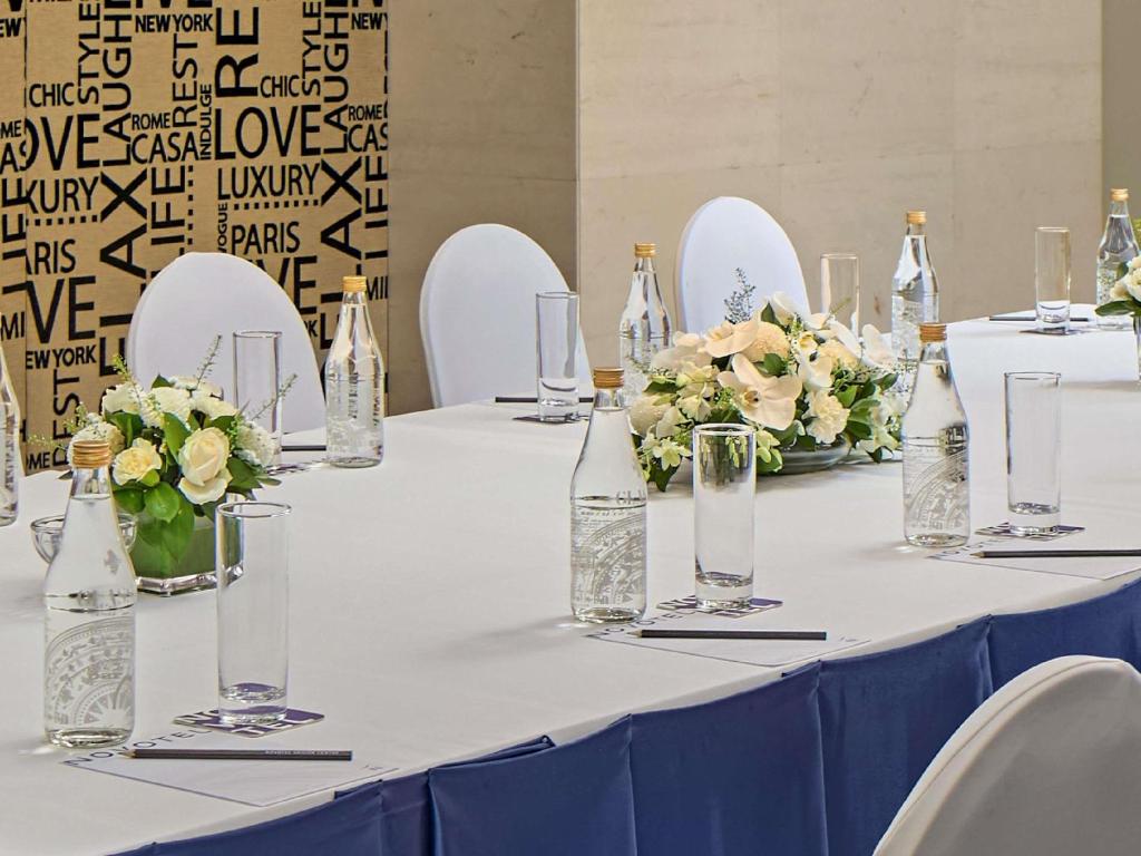 Meeting room / ballrooms