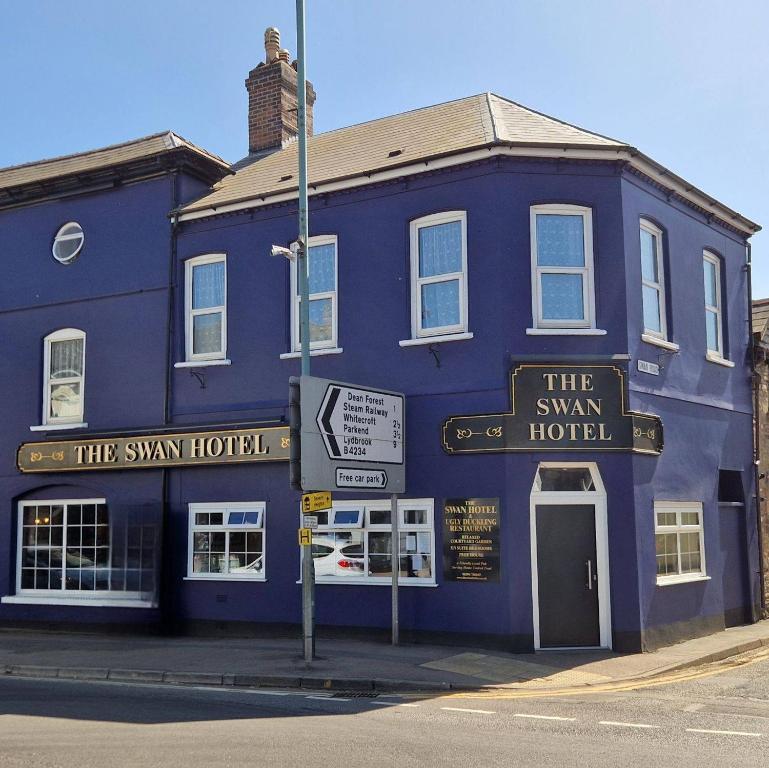 The Swan Hotel, Lydney