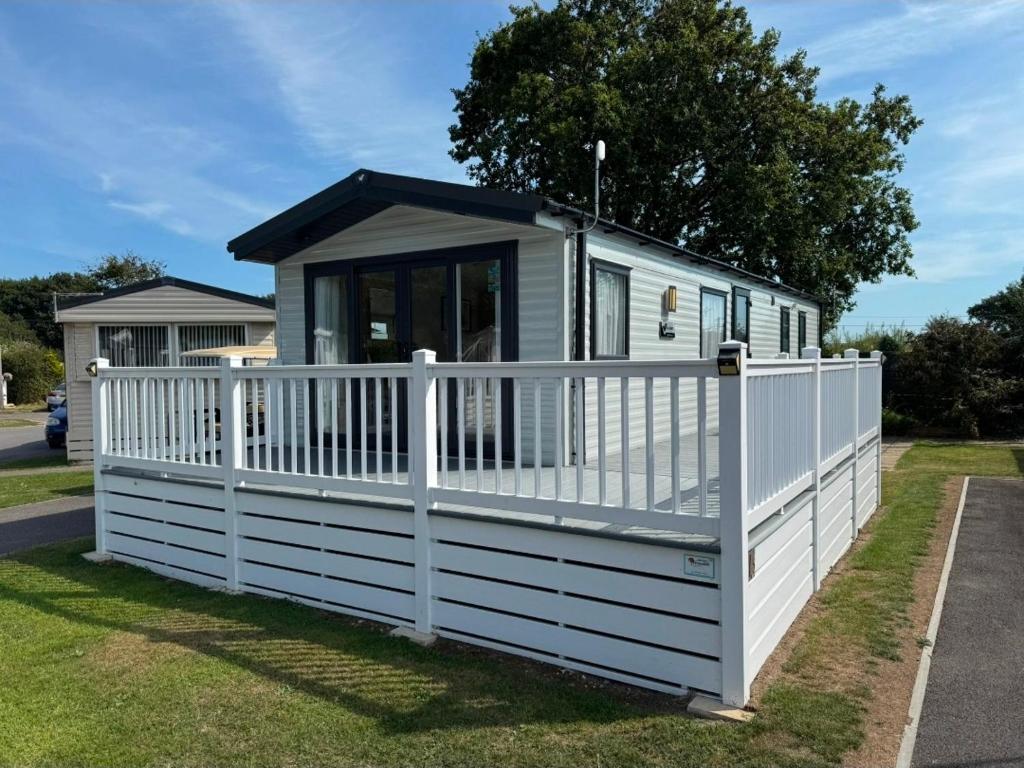 13 West Drive, Warsash