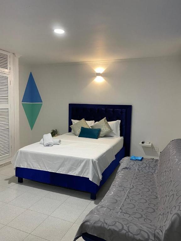 Habitación con baño interno cerca al aeropuerto - 5