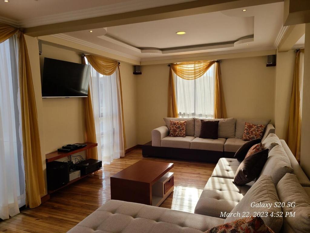 Luxurious suite with BBQ area - 4