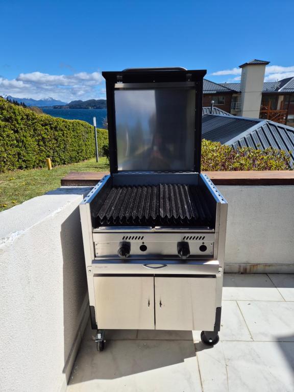 Amplio y Exclusivo frente al lago - 3