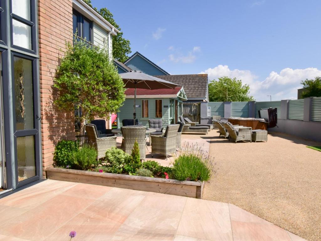 4 Bed in Braunton 78250, Braunton