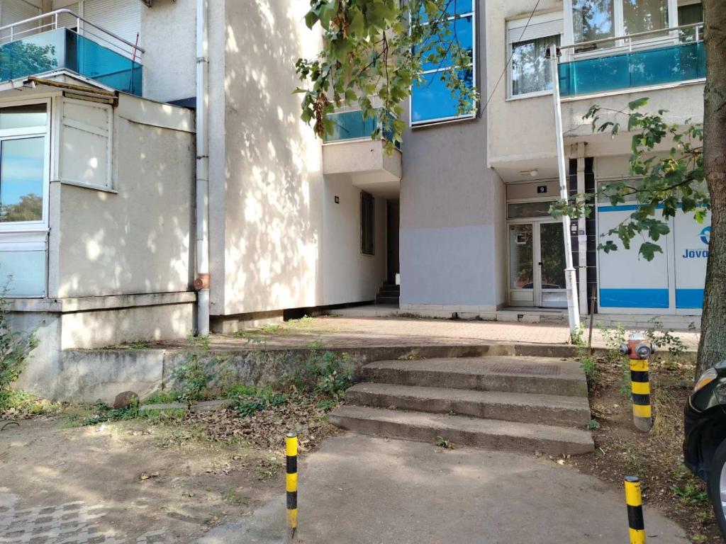 WellNest Niš Self Check-in & Parking I Moderan, miran apartman plus radni kutak - 2