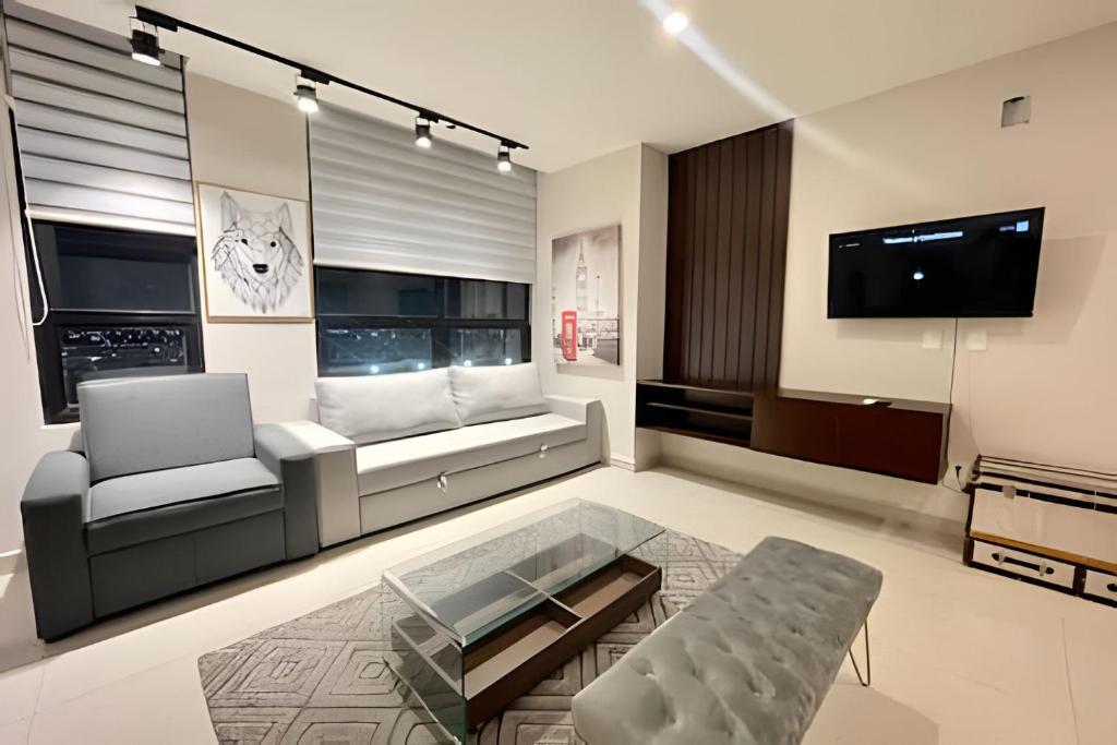 Sophisticated APT/Parking/Co-Work/Gym/BBQ/WiFi/MTY - 1