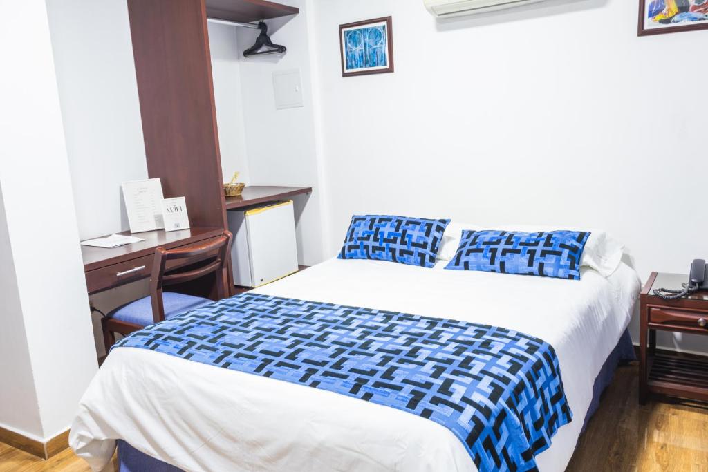 Hotel Kamani Florencia - 5