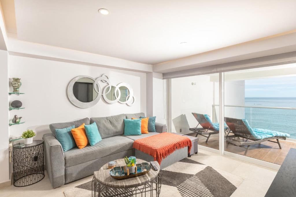 Luxury 2-Bedroom Beachfront Oasis – Two Balconies to Soak in the Views - 5