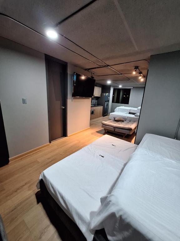 Eureka Living - 2