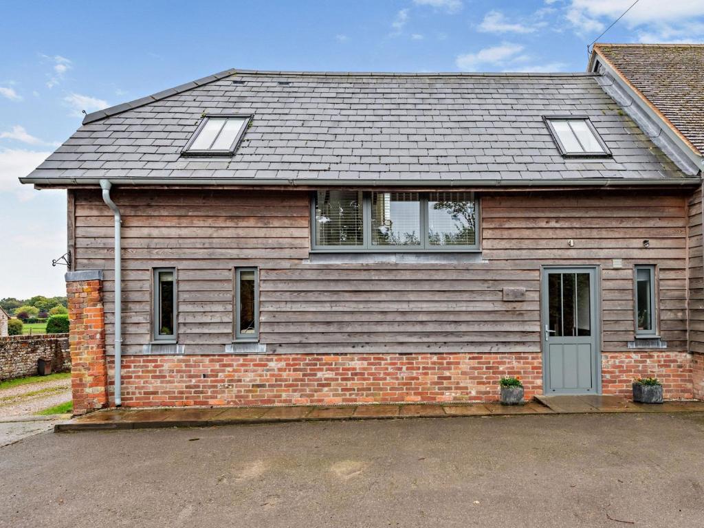 3 Bed in Fordingbridge 66130, Redlynch