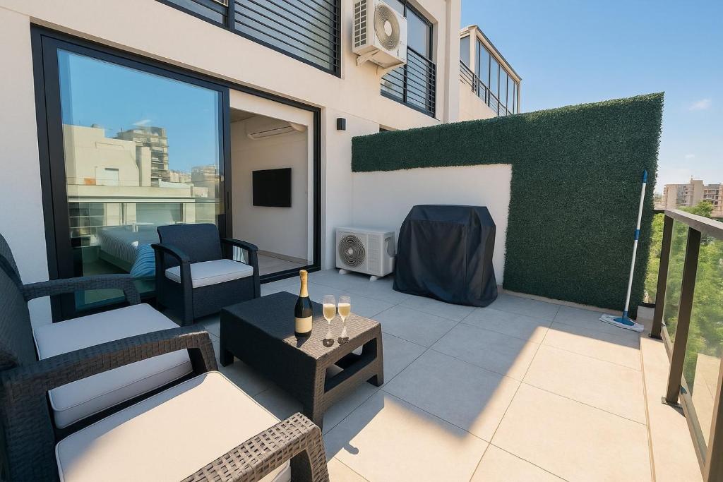 Enjoy VALLANhost @ Matienzo Lot Studios - 92 - 1