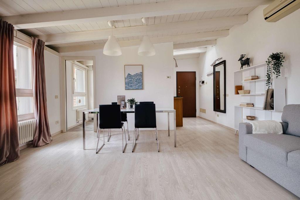 Elegant City Stay near Porta Venezia - 5