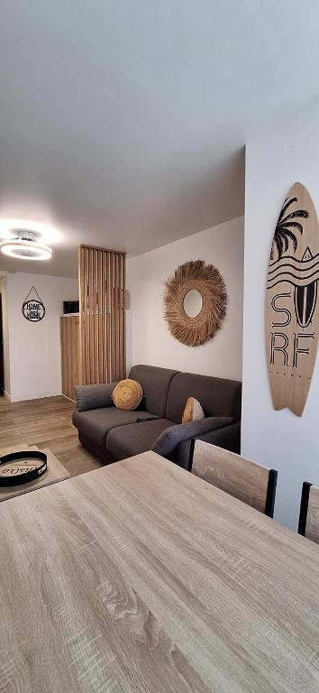 Studio rénové 200 m de la plage avec parking privé - 4