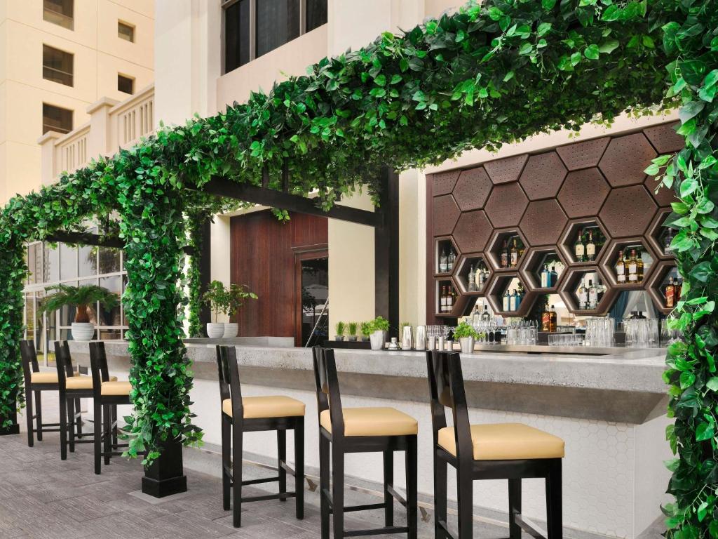 Bar/lounge