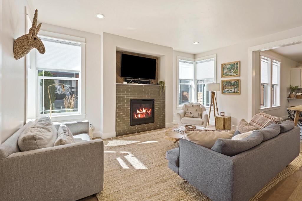 S'More Bend home, Bend