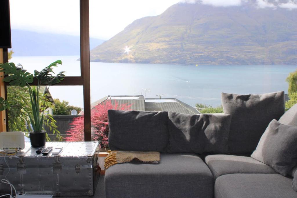 The Cameron Bothy, Queenstown