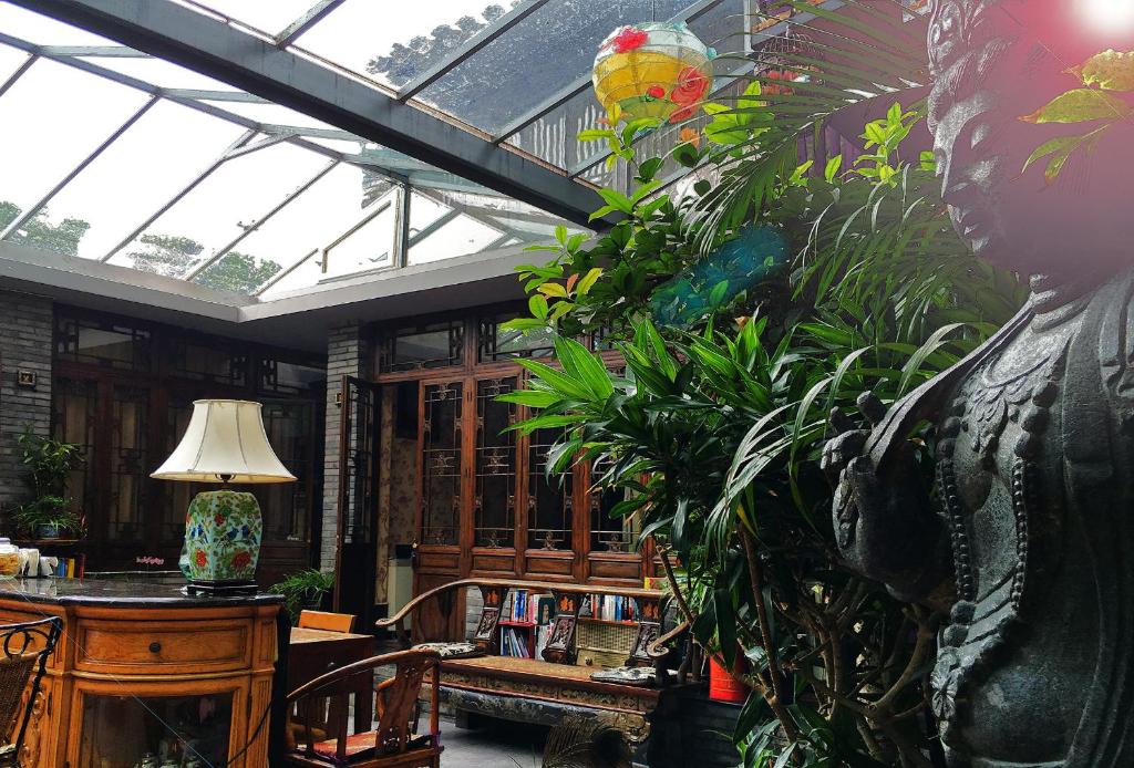Garden, Kelly‘s Courtyard Hotel in Beijing
