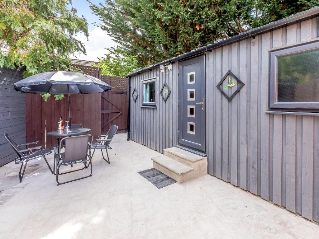 The Hide, Abbotskerswell