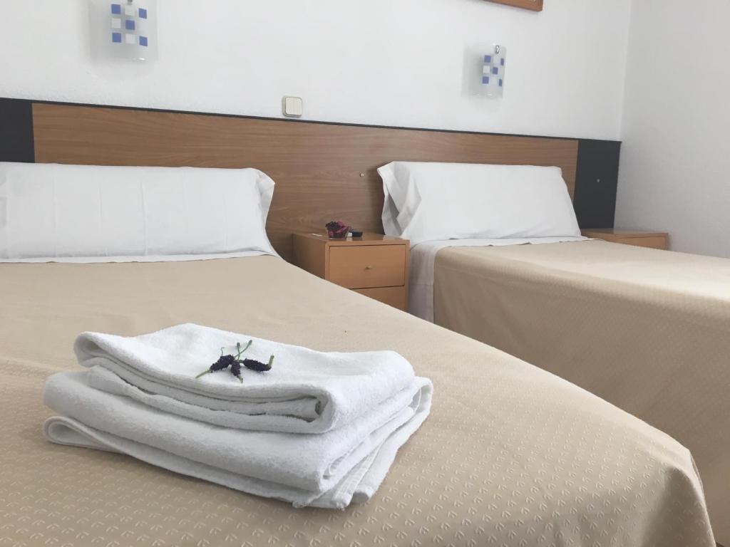 Hostal R. Lido - 3
