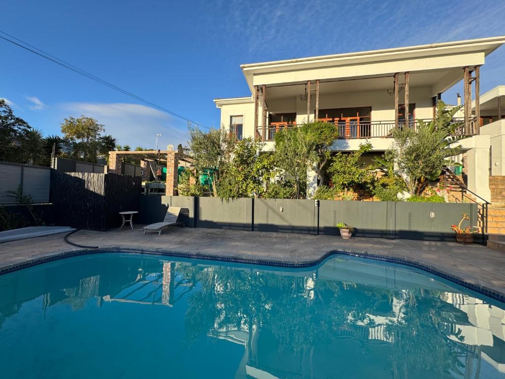 Harbour Dunes, Hout Bay