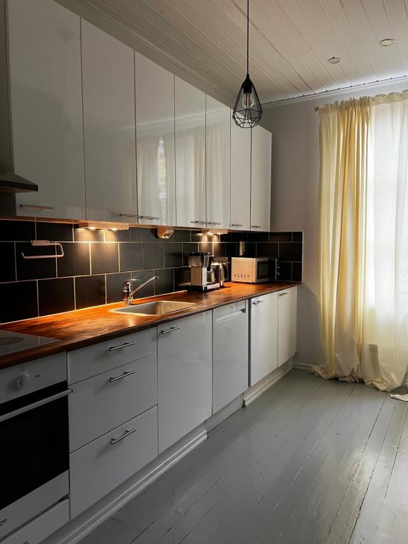 Unique & premium apartment with free wifi & parking for 2 cars in the center of Kerava 3