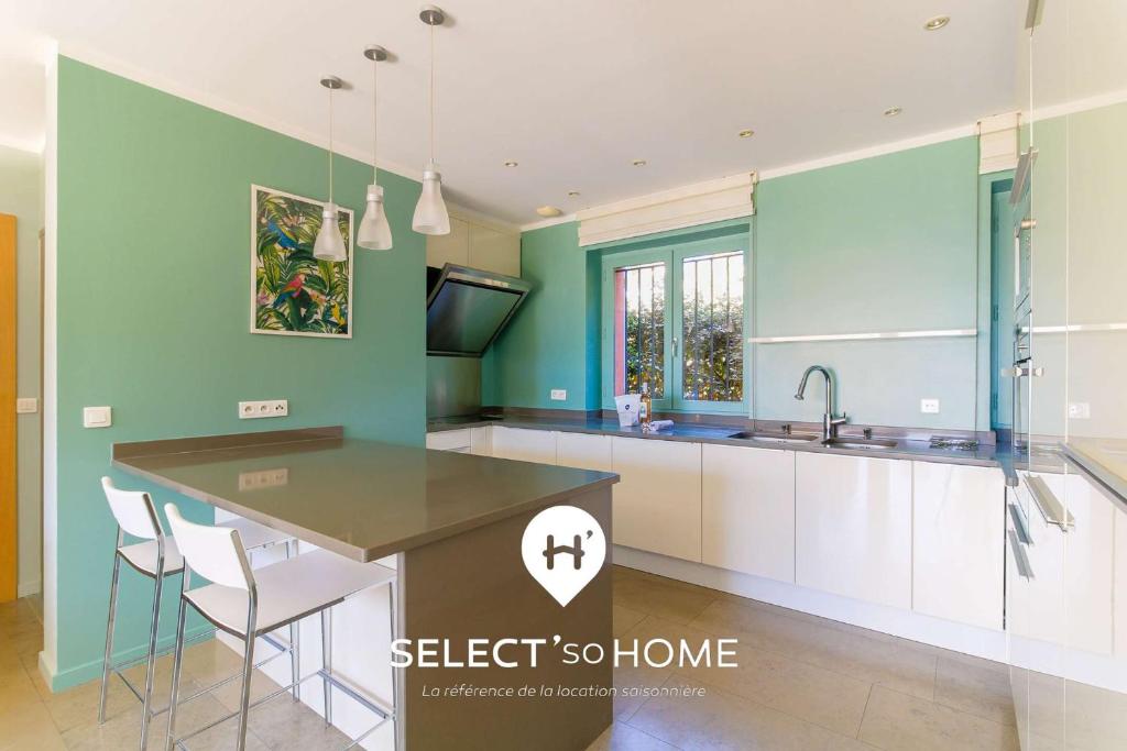 SELECT'soHOME - Villa pour 8 avec jacuzzi, vue mer et parking à quelques pas du port du Lavandou ! - VILLA MOUN PANTAI - 3
