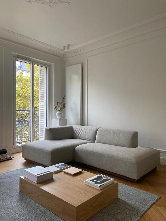 New Design & Large 1 Bdr Apt - Montmartre Paris 18 - 2