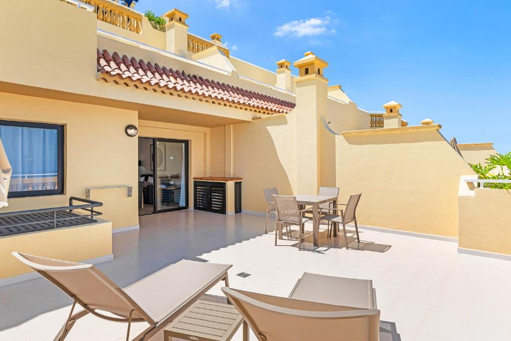 Ramada Residences by Wyndham Costa Adeje - 3