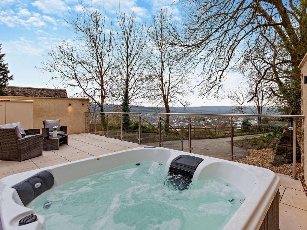 1 Bed in Wotton-under-Edge 91936, Wotton under Edge