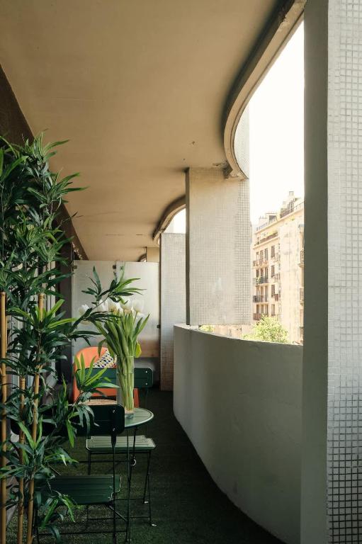 Terrasse, appartement rénové dans le 15e arr - 2