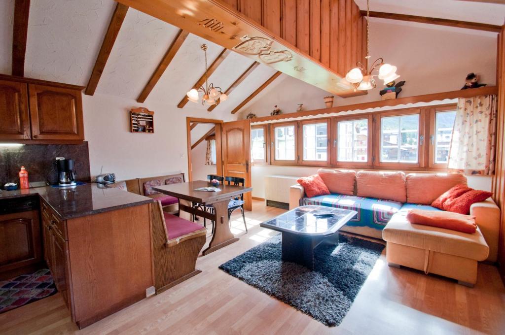Furggen, Chalet Museum - 4