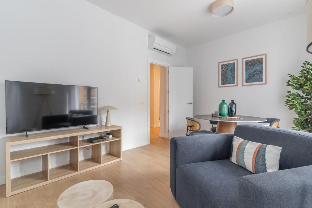 Renovated Modern -4 bedrooms 2baths-Salamanca - 3