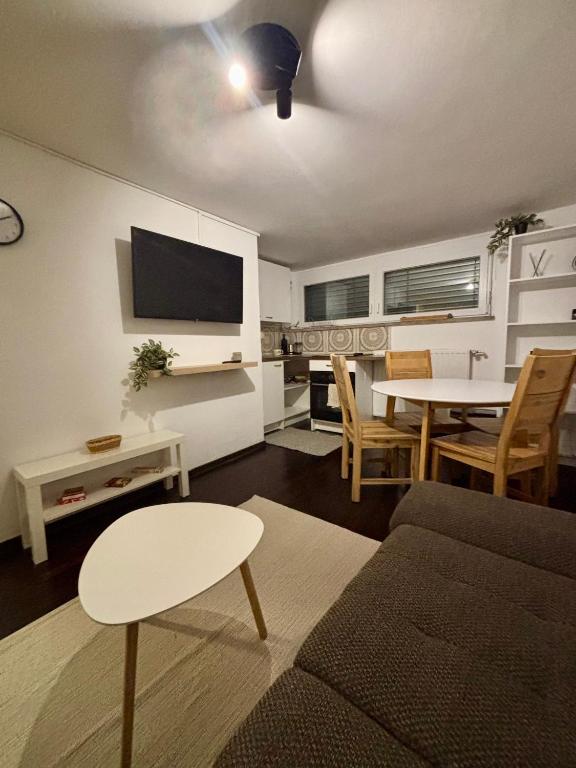 Betnava Apartment, Maribor