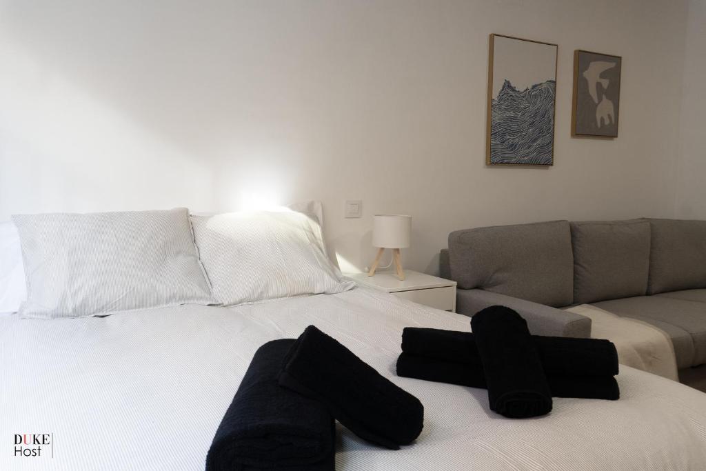 Cuatro Caminos Apartments - 4