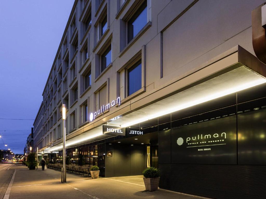 Pullman Basel Europe, Basilej