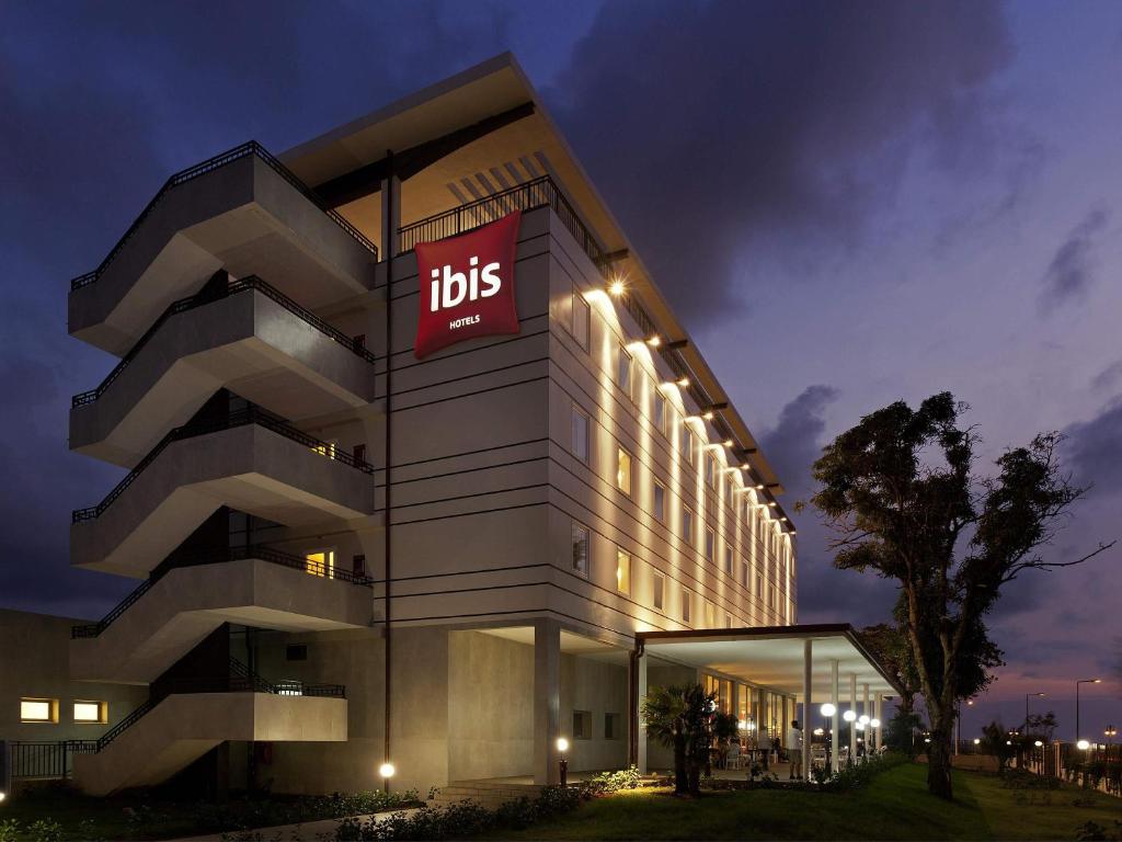 Ibis Bata, Bata