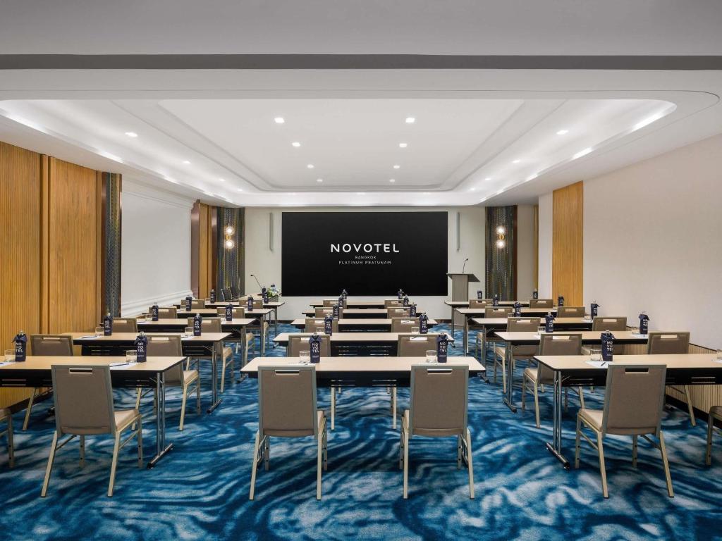 غرفة الاجتماعات/الاحتفالات