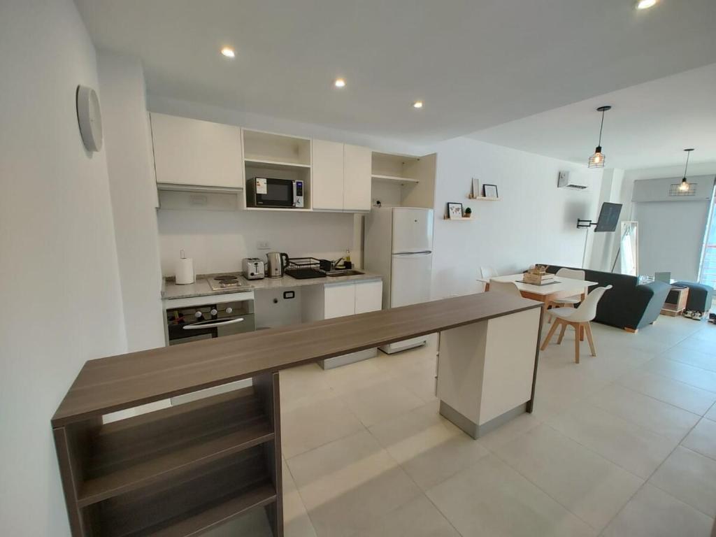 Amplio y muy luminoso mono ambiente en Palermo - 2