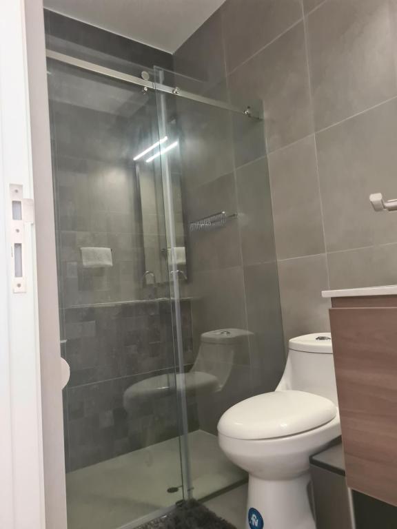 Miraflores!! habitaciones para turistas con baño - 5