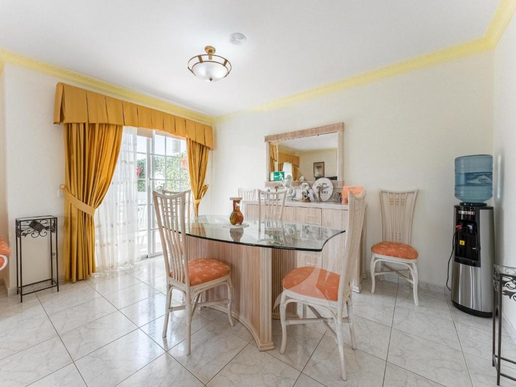 Apartment with shared heated pool in El Médano - 5