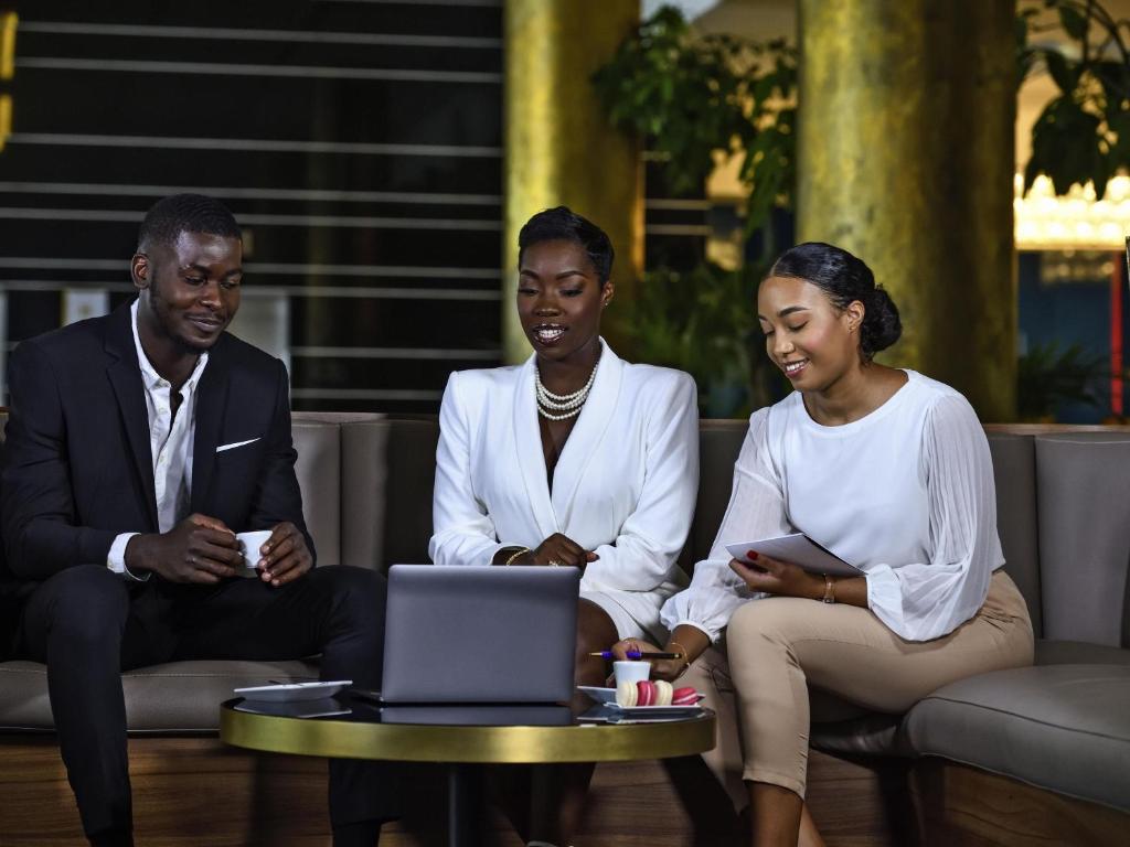 Sala de reuniões / Salões de baile