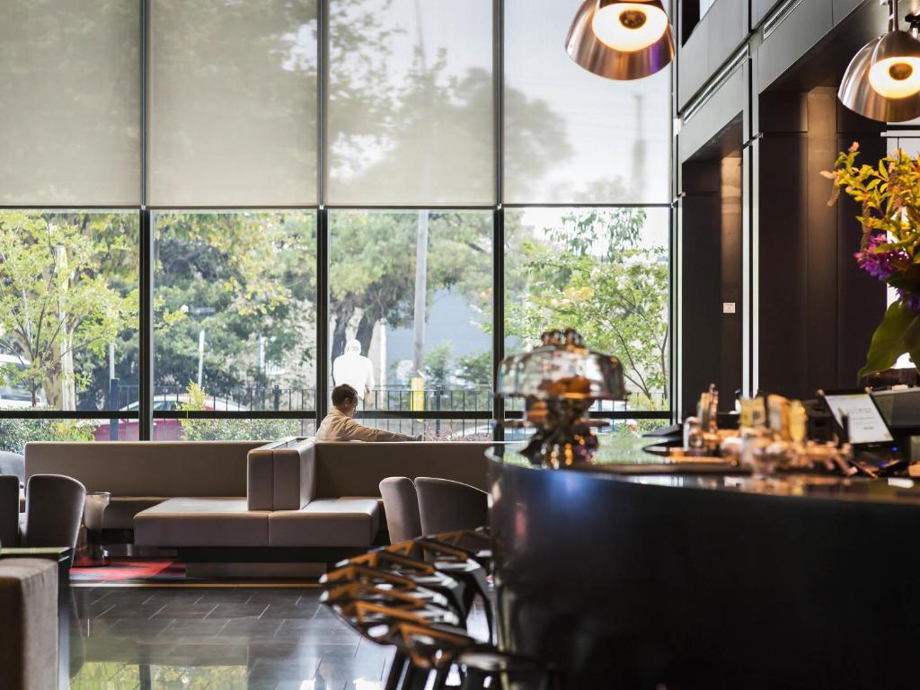 Bar/lounge