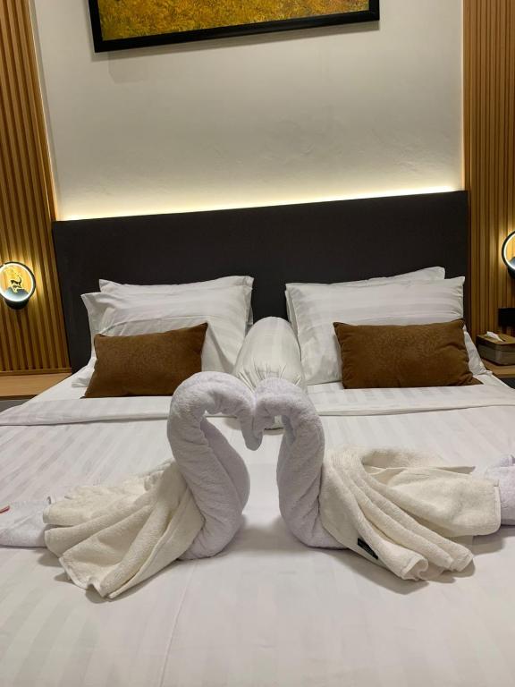 AIRO Villas, Sultan Syarif Kasim II International Airport