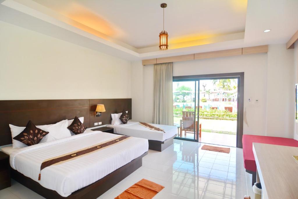 Golden Bay Cottage