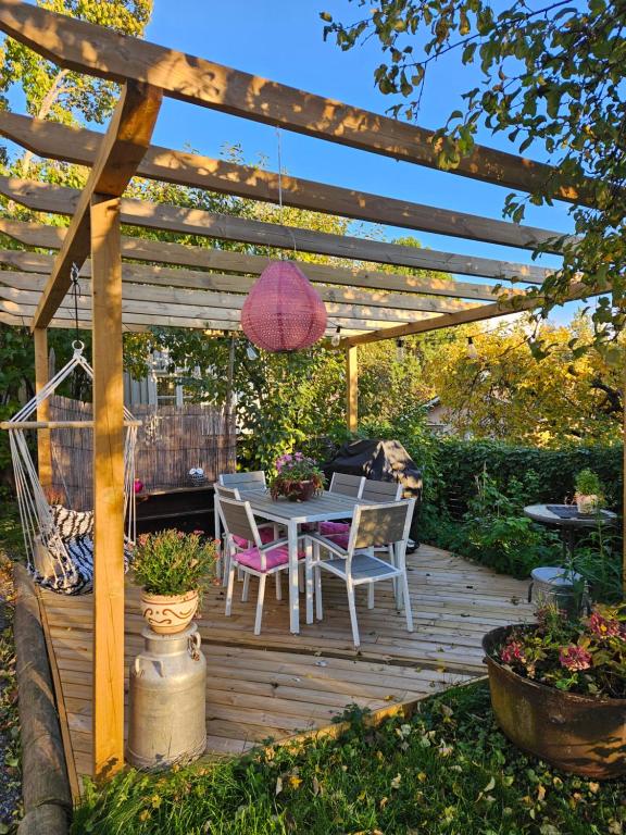 Guesthouse Onnia, kattohuoneisto Siurossa 3