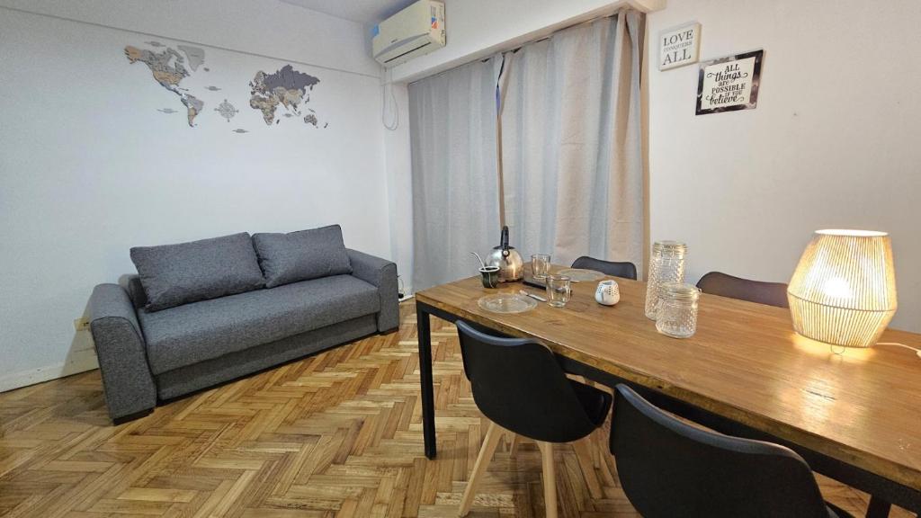 Departamento en Recoleta sobre calle Azcuenaga - 2