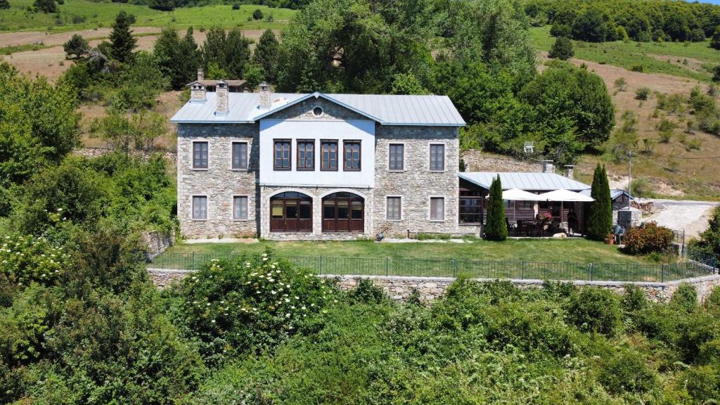 Argyro Guesthouse - Ξενώνας Αργυρώ, Nymfeo